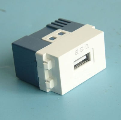 поручать гнезда 5V 9V 12V USB гнезда 5V 3.6A USB портов выхода поручая силы гнезда 5V 9V 12V USB 30W электрический